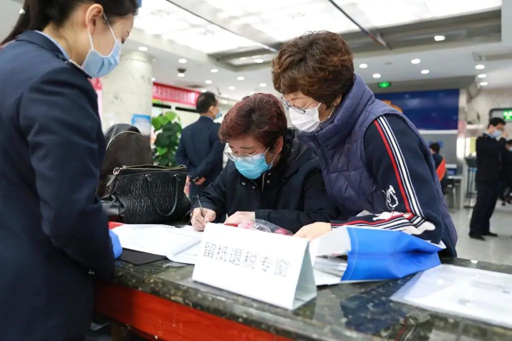 超1万亿元! 新的组合式税费支持政策为企业注入资金“活水”