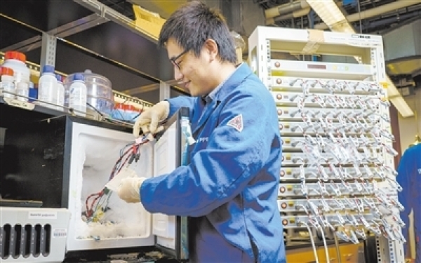 新型锂离子电池能耐极寒和酷热