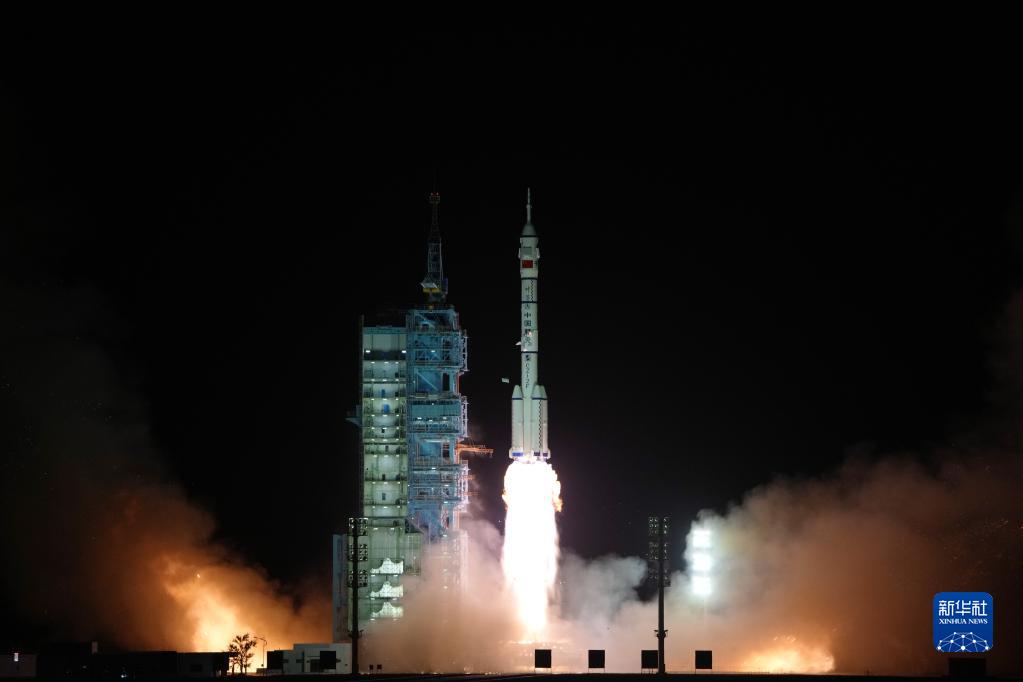 神舟十五号载人飞船发射取得圆满成功 空间站关键技术验证和建造阶段12次发射任务全部完成